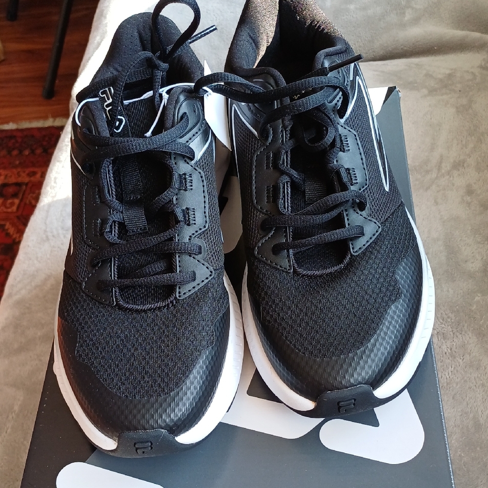 Fila Men's Black and White Athletic Shoes